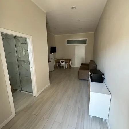 Airport House
