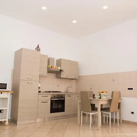 Apartament Airport House *