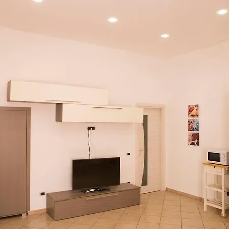 Apartament Airport House Neapol